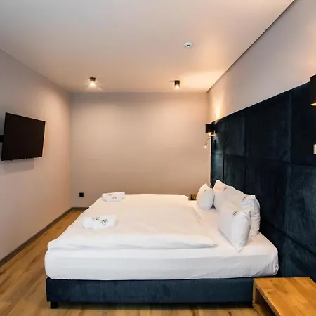Premium Club New Love hôtel *